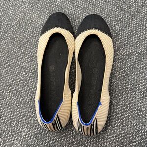 Rothy's Black and Tan Flats